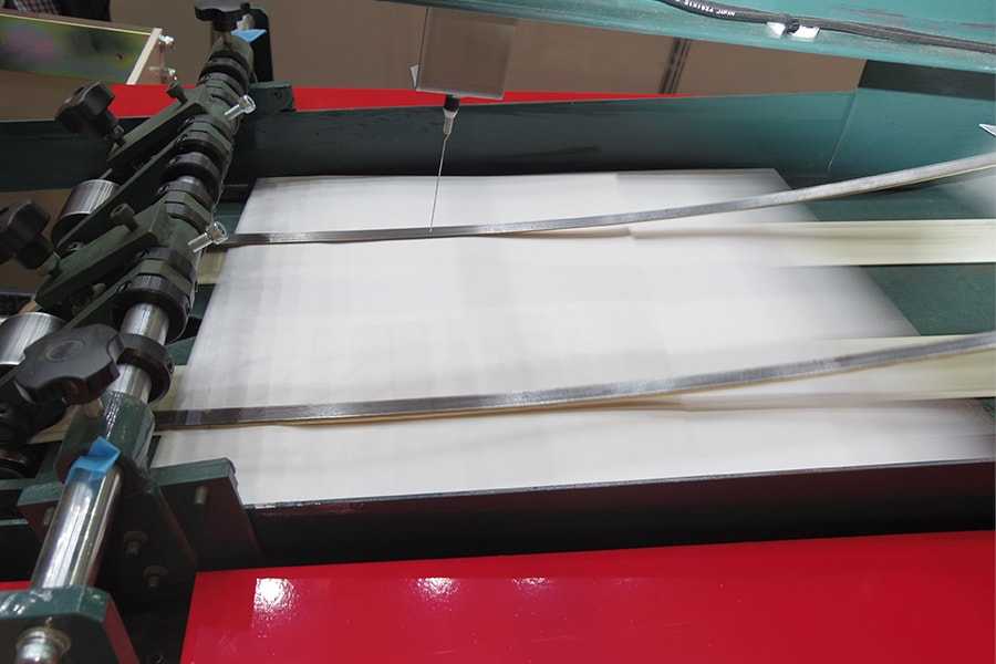 熱沖壓成型模具結(jié)構(gòu)介紹，冷沖壓模具結(jié)構(gòu)